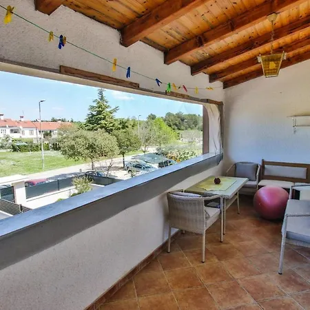 Apartment A4 Goga 1 Two Bedroom Near The And The Sea *