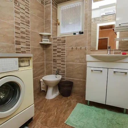 Apartment A4 Goga 1 Two Bedroom Near The And The Sea
