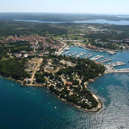 Apartment A4 Goga 1 Two Bedroom Near The And The Sea *