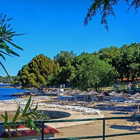 A4 Goga 1 Two Bedroom Near The And The Sea * Porec
