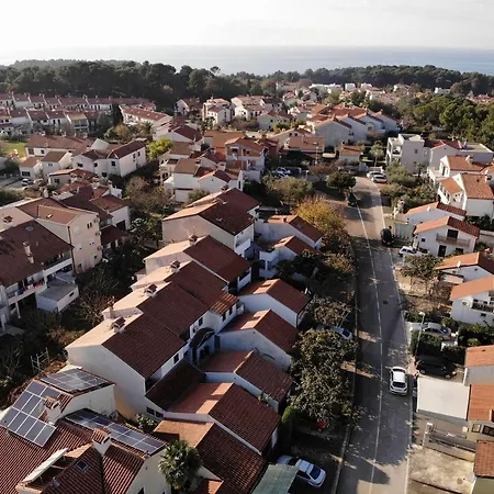 A4 Goga 1 Two Bedroom Near The And The Sea Apartment Porec