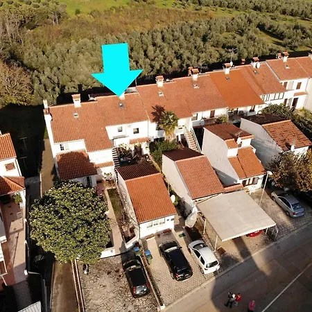 A4 Goga 1 Two Bedroom Near The And The Sea Apartment Porec